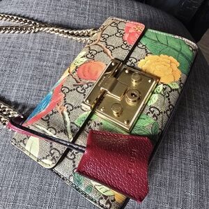 Authentic Gucci GG Floral Patterned Designer Shoulder Bag